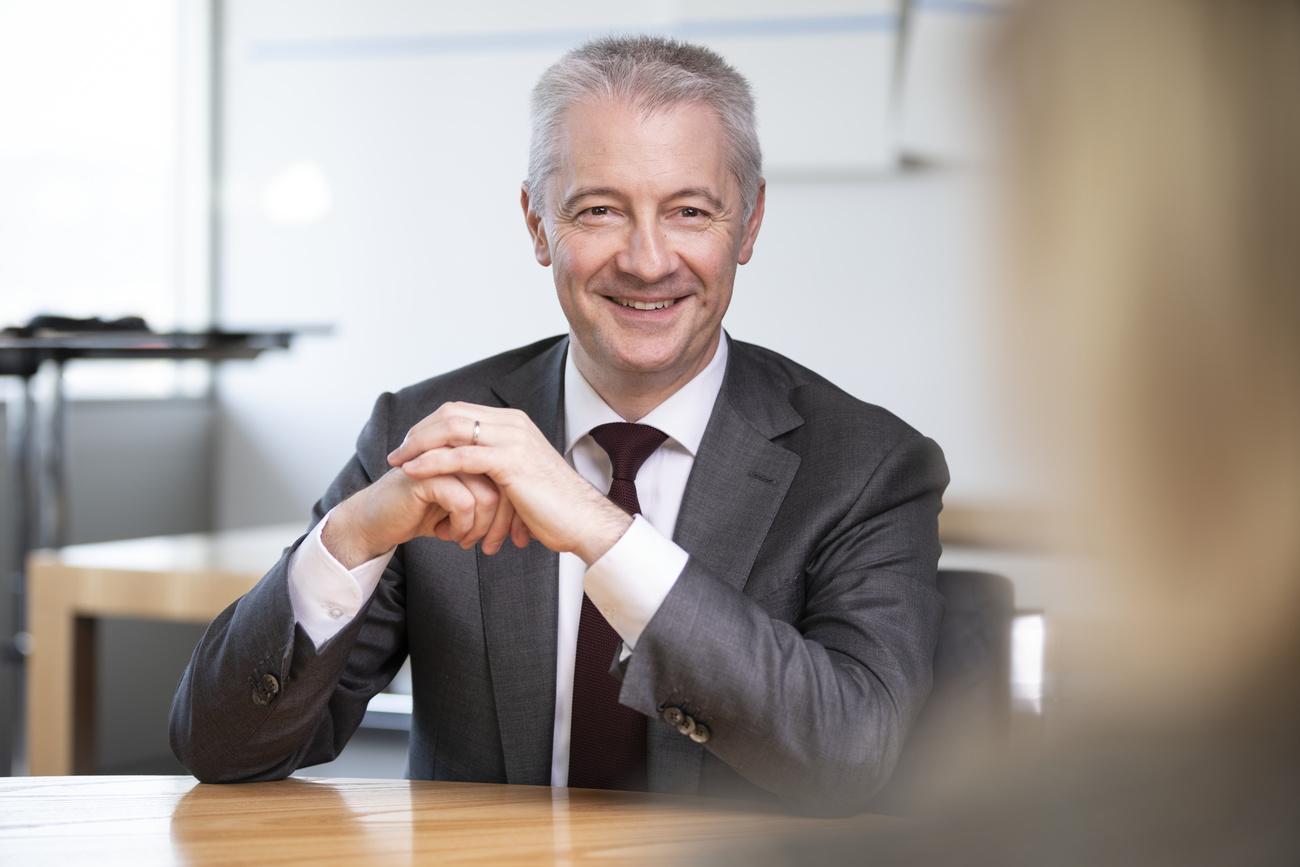 Fabrice Zumbrunnen est déjà membre des conseils d’administration de Swiss Medical Network et MRH Switzerland, les deux principales participations d’Aevis, depuis juin 2023.
