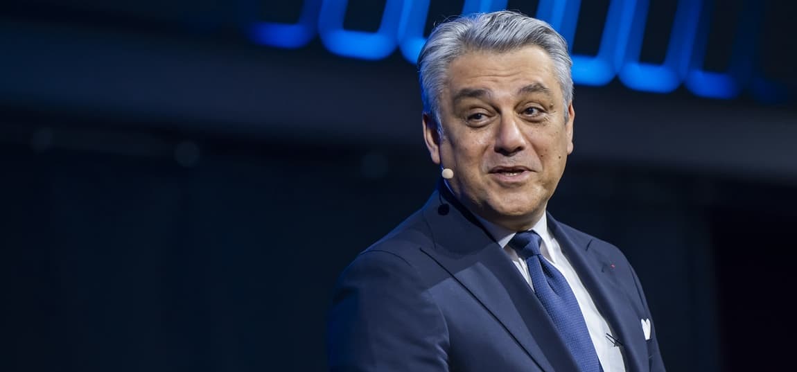 Près d’un an après être arrivé à la tête de Kering, le dirigeant Luca de Meo a mis en place une série de mesures pour redresser la barre du groupe.