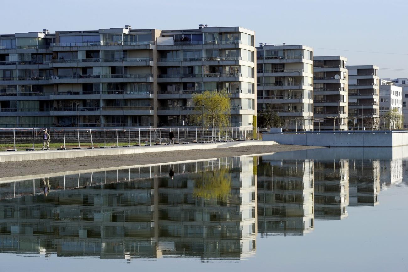L'Office fédéral du logement (OFL) a relevé deux fois le taux hypothécaire de référence l'an dernier, d'abord de 25 points en juin, puis à nouveau de 25 points en décembre.
