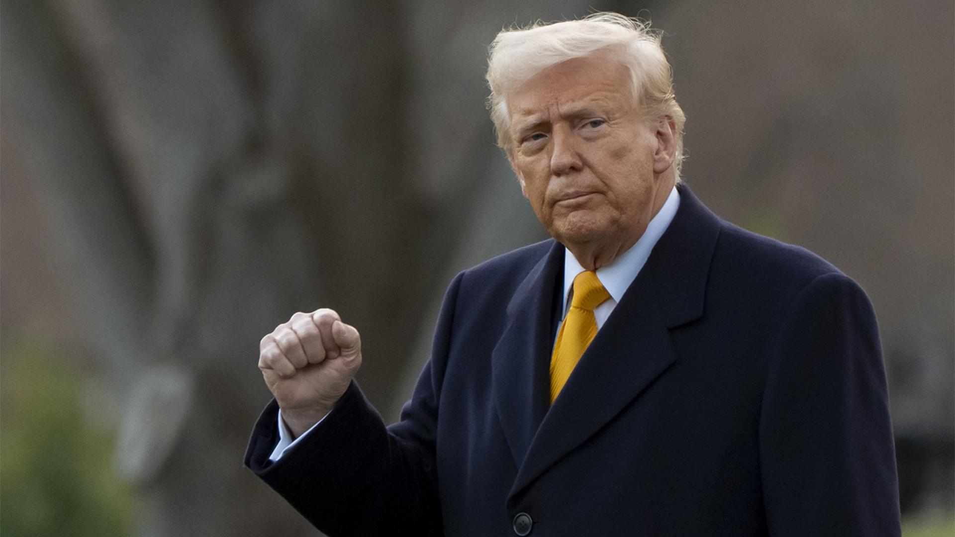 Depuis la réélection de Donald Trump, la confiance des consommateurs américains s’est détériorée, signe d’une incertitude accrue vis-à-vis des droits de douane. 