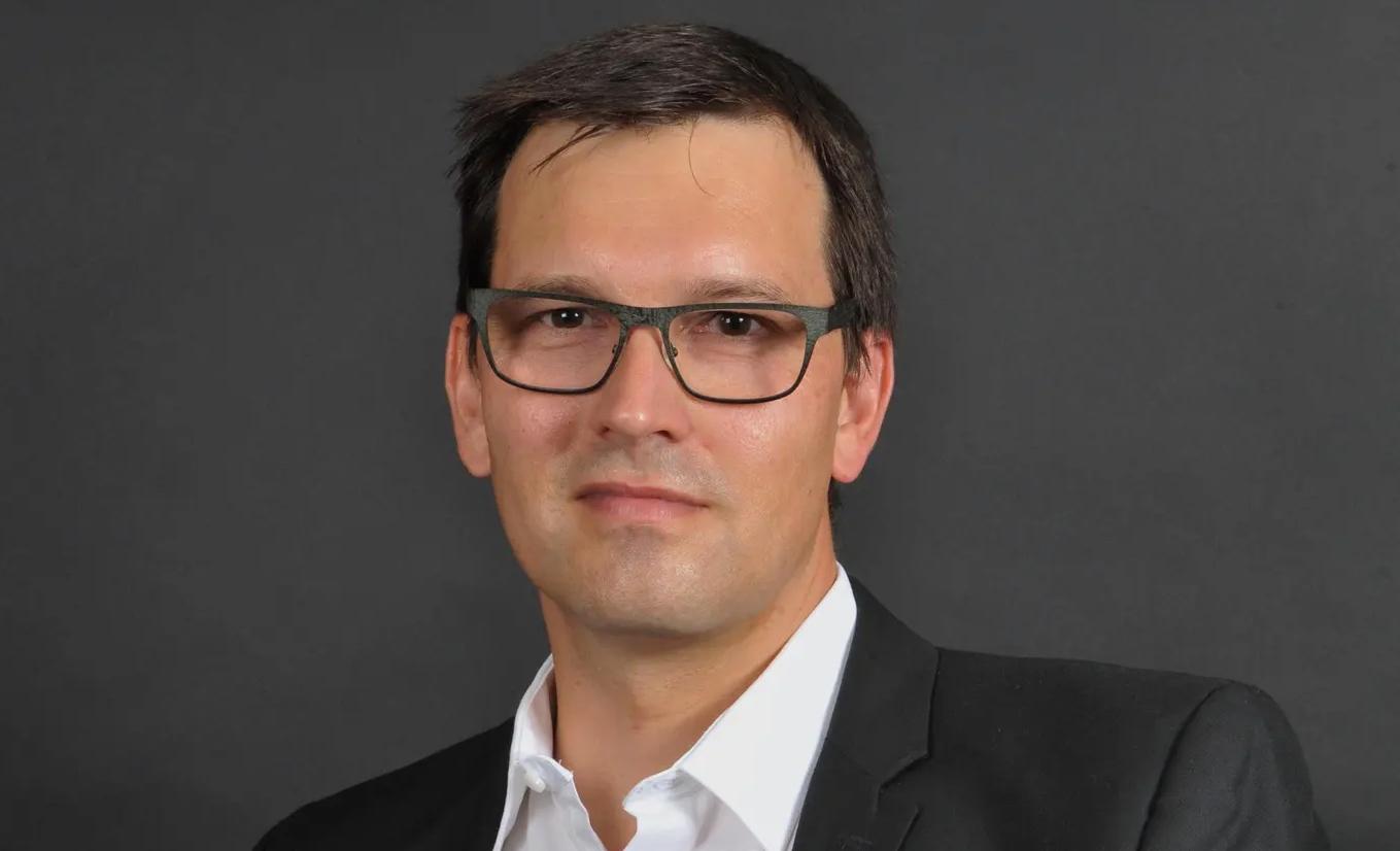 «Une seule technologie, c’est plus d’interopérabilité, moins de complexité et des coûts inférieurs», affirme Patrice Hof, secrétaire général de l'association Cara. 