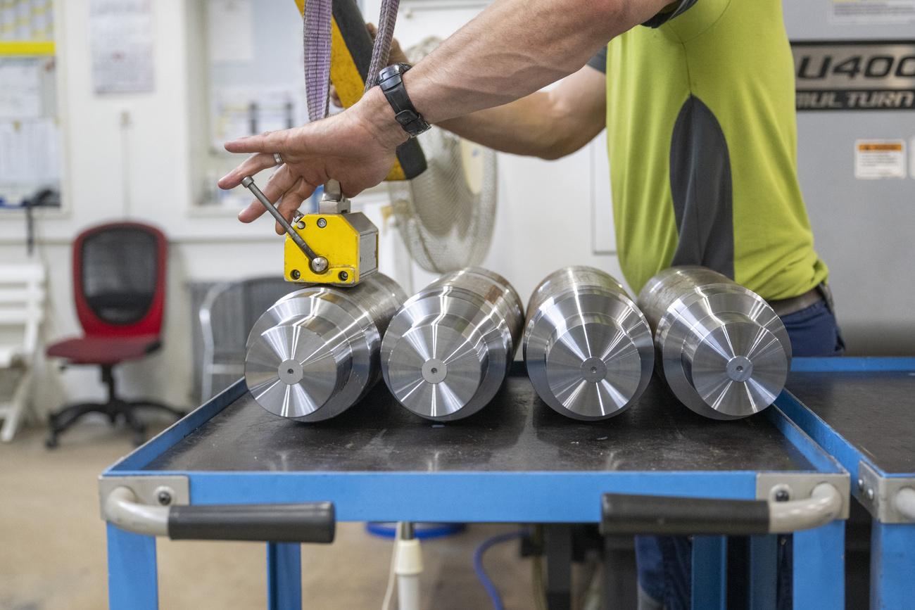 La situation s'est encore aggravée après que les autorités américaines ont reclassé plus de 400 produits et leur ont imposé des taxes douanières sur l'acier et l'aluminium de 50% au lieu de 39%.