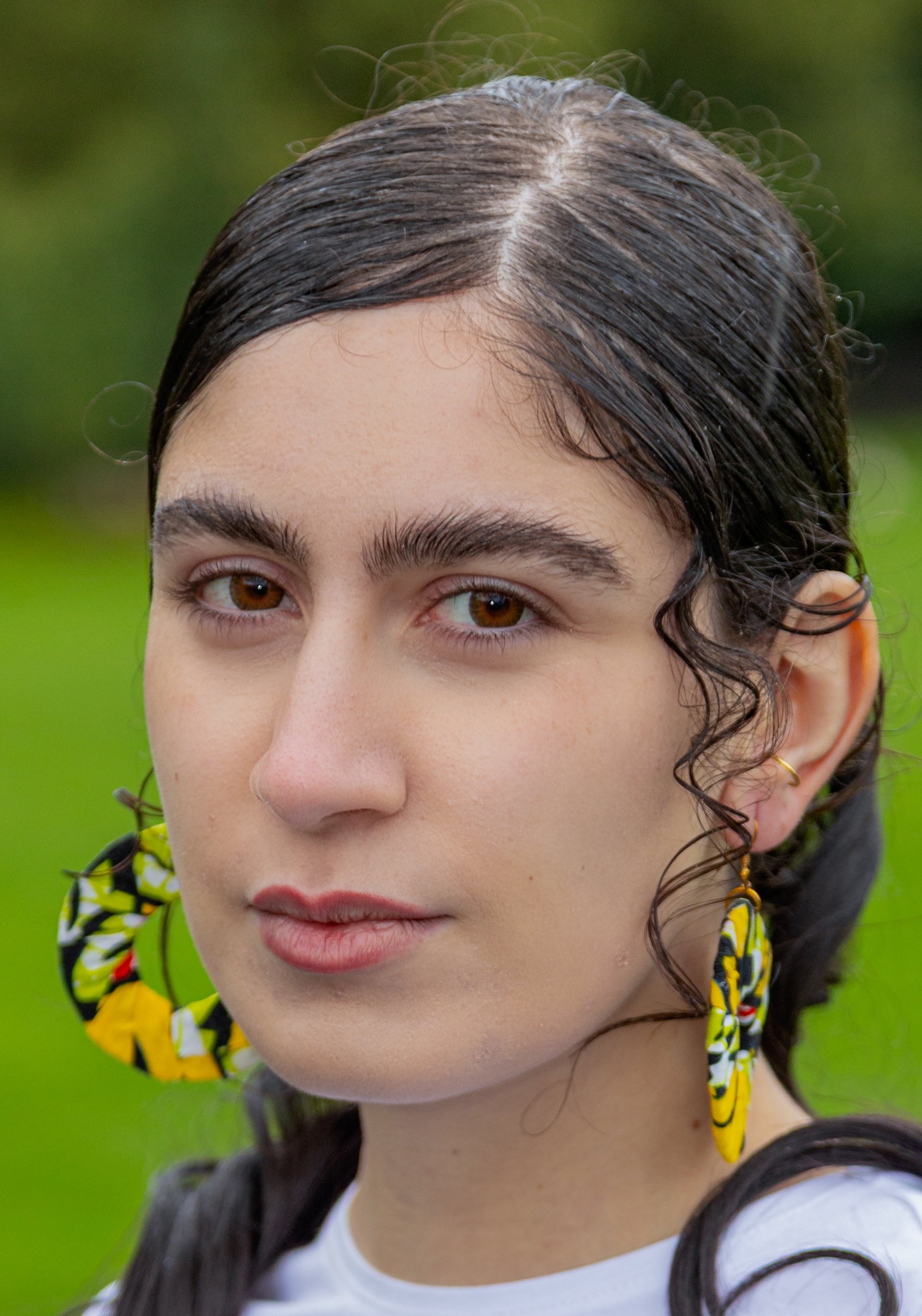 Bold yellow, fiery red and cripsy white image 2