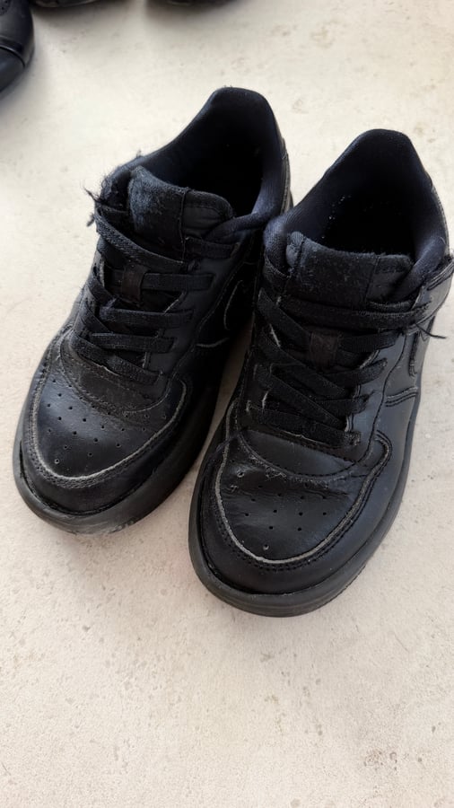 Nike Black Leather Shoes 29