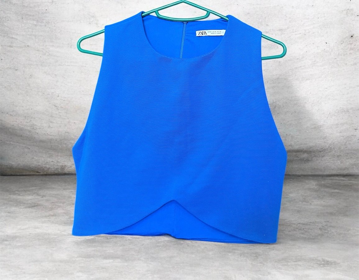 ZARA Blue Ribbed Sleeveless Top