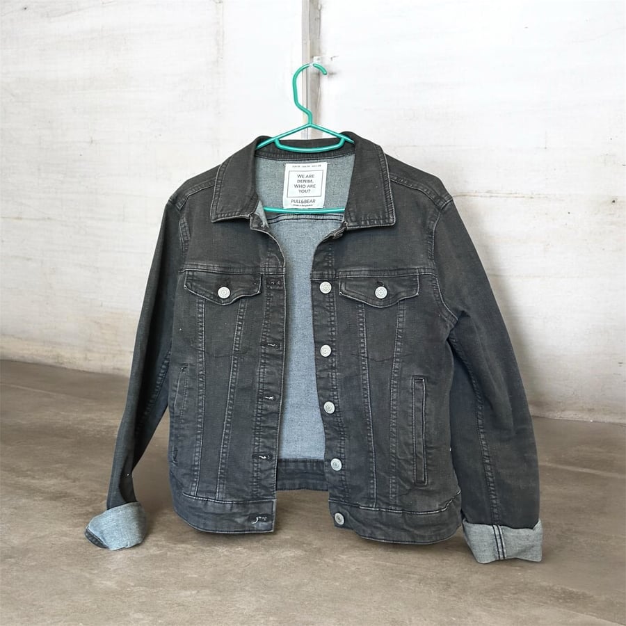 Black jean Denim Jacket