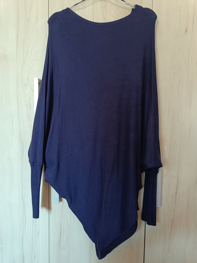 Asymmetrical Hem Top