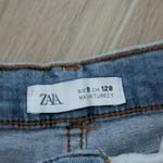 4 pair of denim shorts (7-8 years old / 128 cm)