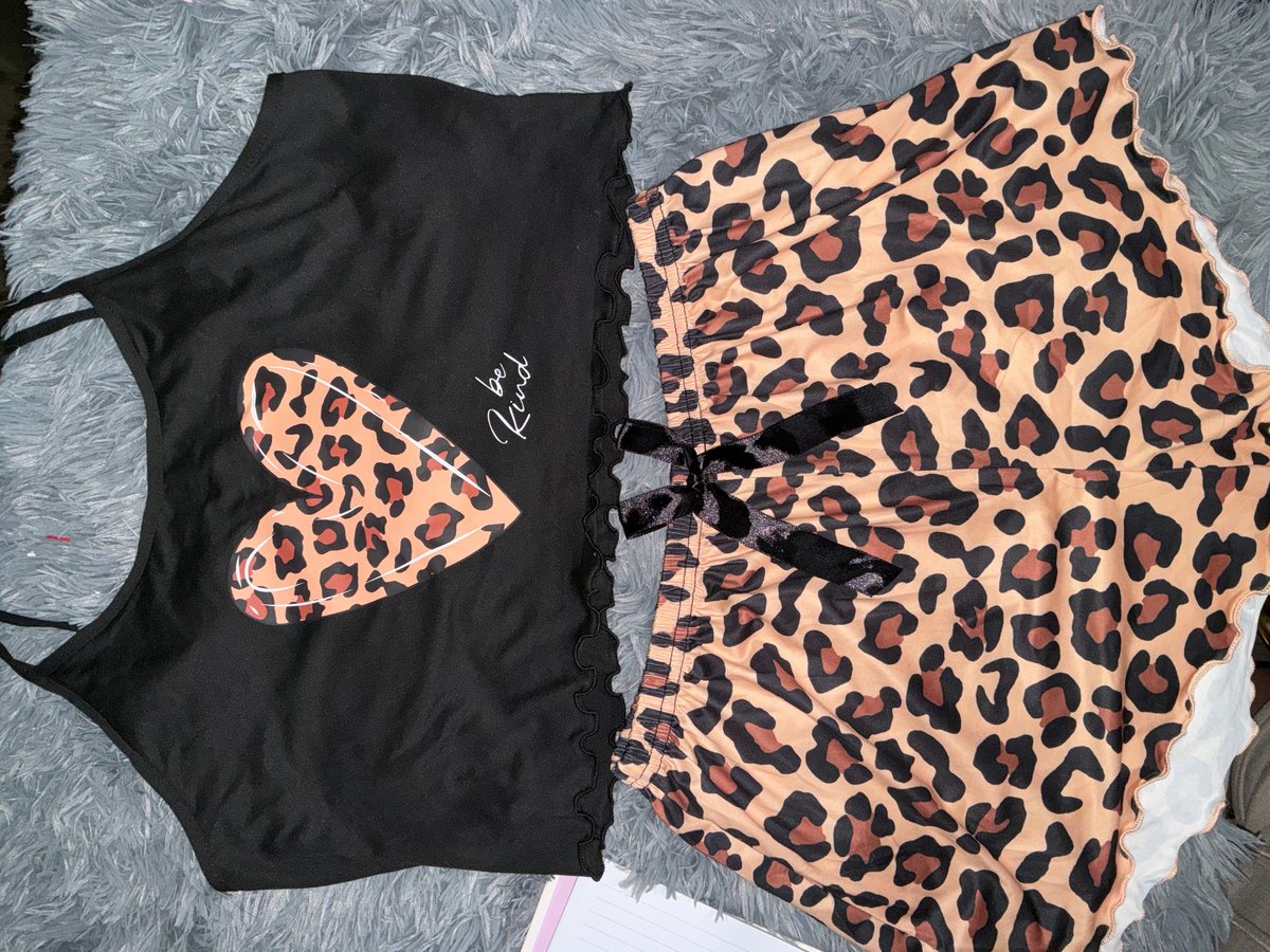 Women's Leopard Print Outfit