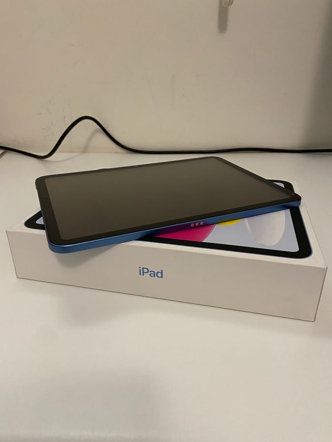 iPad 10th generation 64gb WIFI