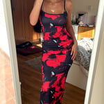Red Floral Fitted Maxi Dress – Size S