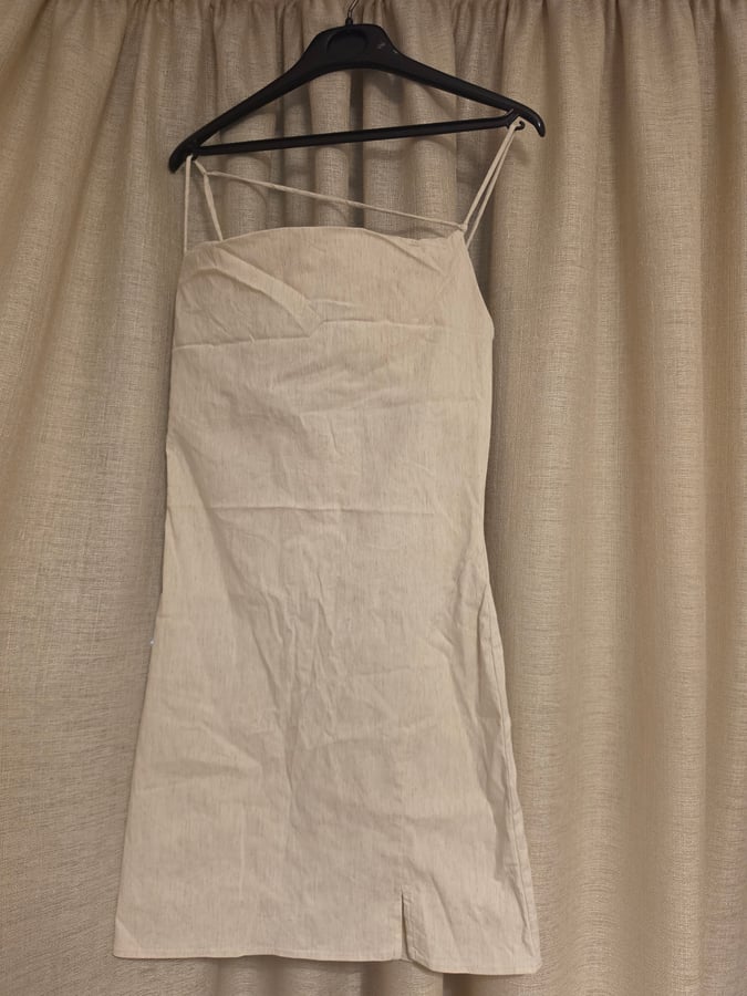 Stradivarius mini beije dress, XS size, no tag but never worn