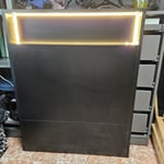 Cabecero con LED y repisa