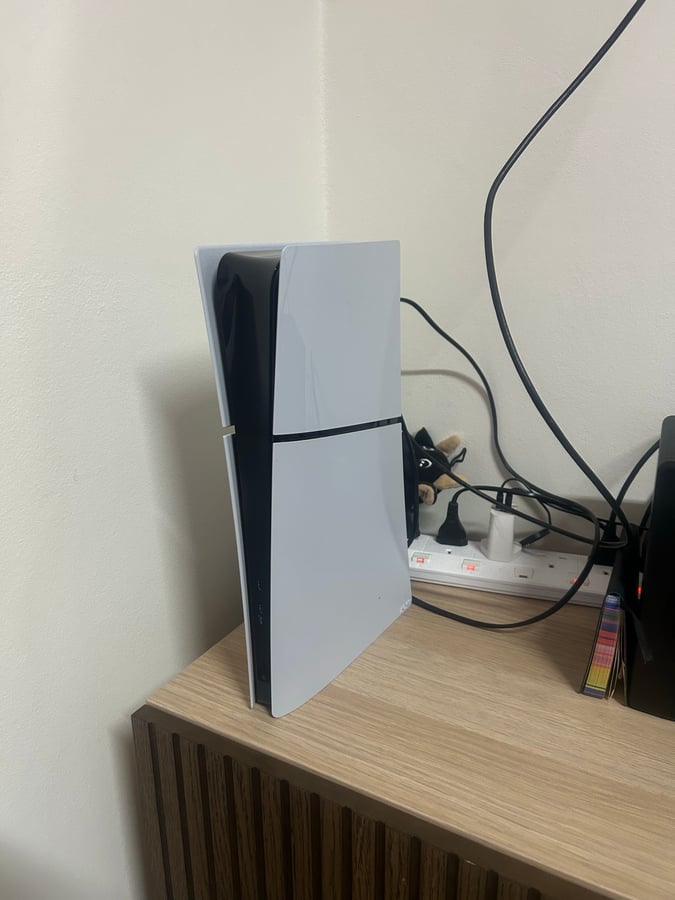 PlayStation 5 slim digital 