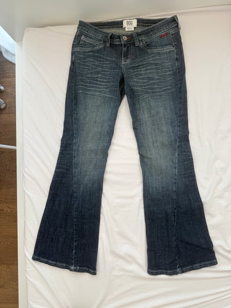 Dark Blue Flared Jeans authentic
