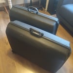 2 x Samsonite hard shell suitcases