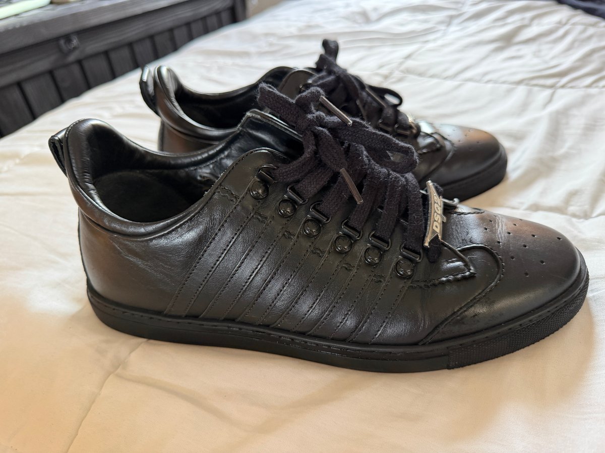 DSQ2 Black Leather Sneakers used 43 size