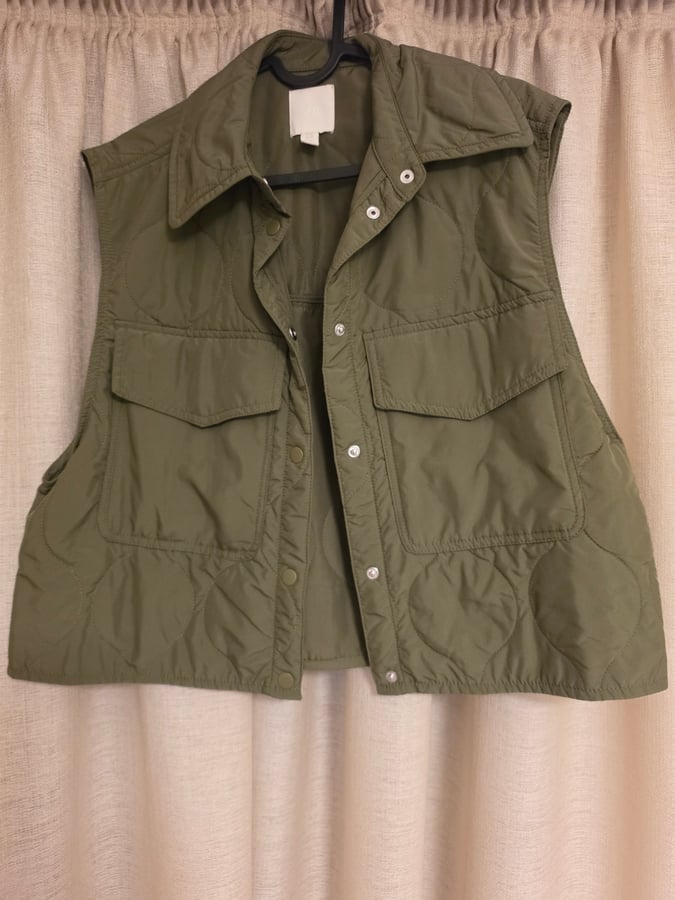 H&M Khaki Quilted Vest, XS size