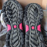 Hiking boots and shoes-Μποτάκια πεζοπορίας
