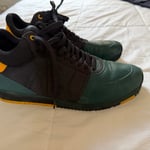 Armani Exchange A | X Green and Black Sneakers used 43 size