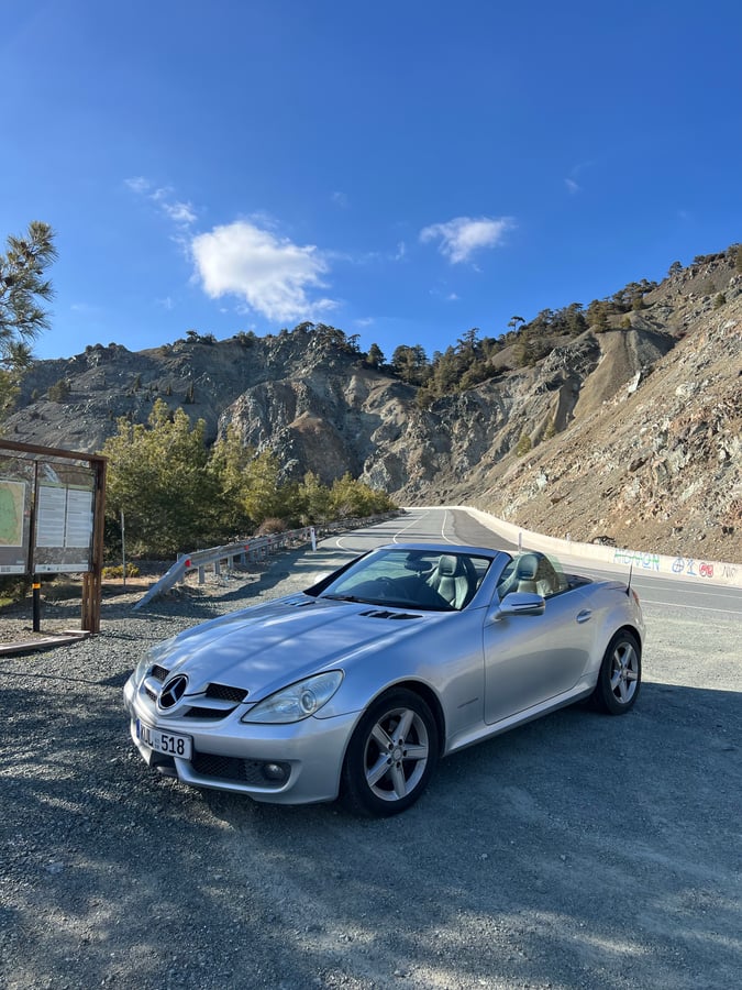 Mercedes-Benz SLK Convertible