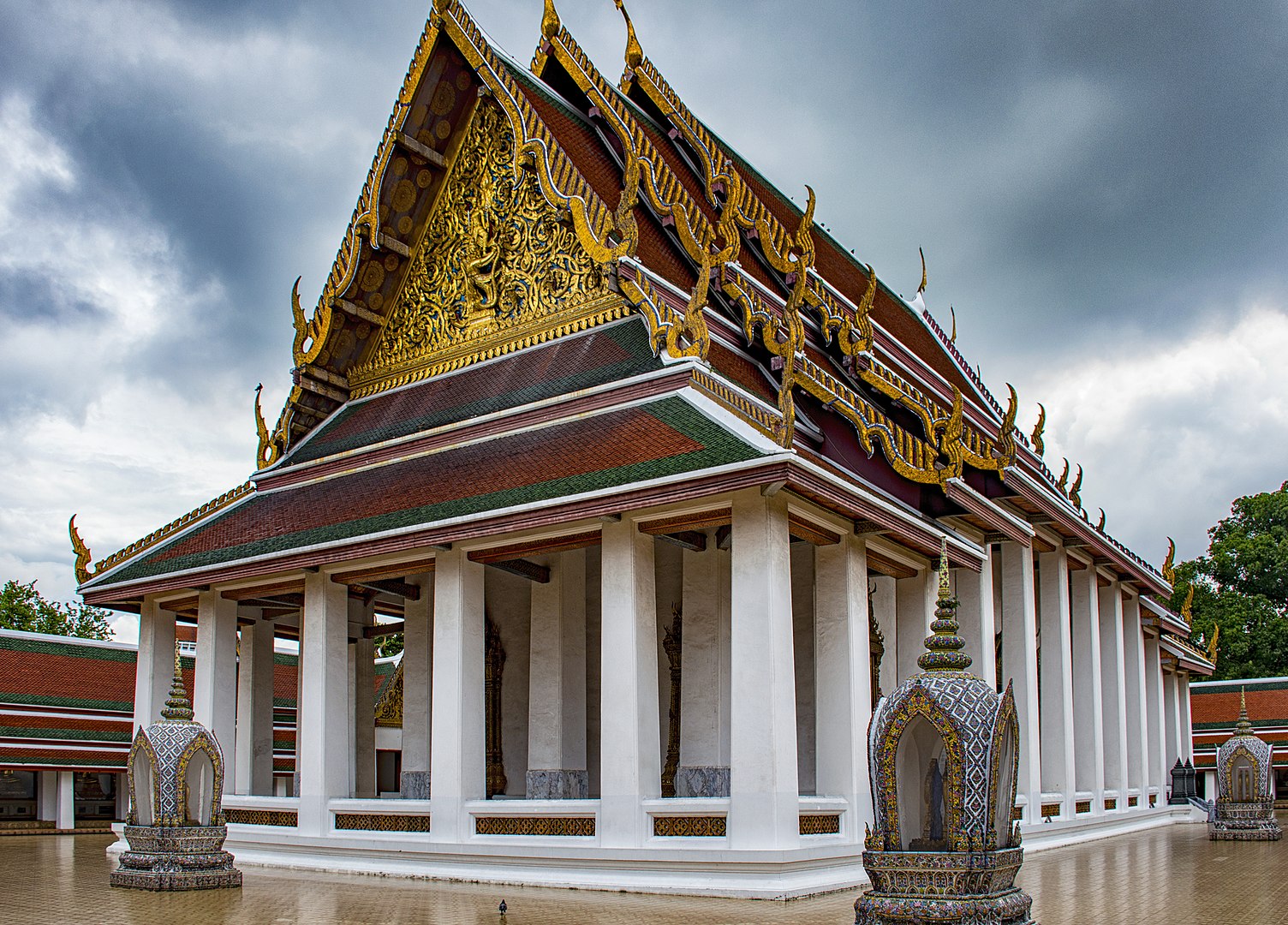 Wat Saket