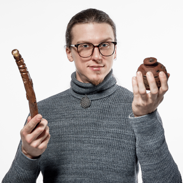image of Caleb DeLeeuw
