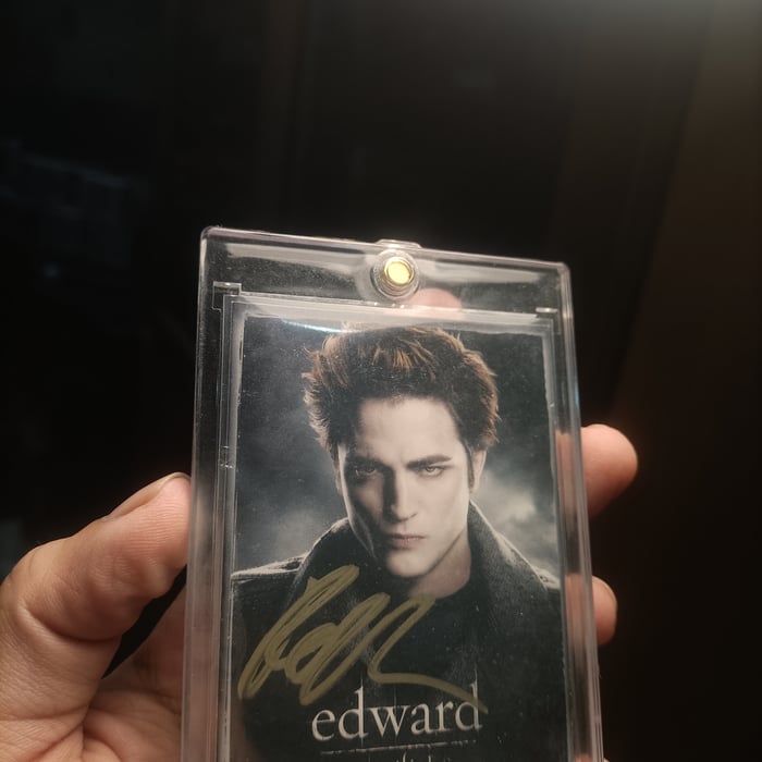 Siin - سين Robert Pattinson signed autograph card