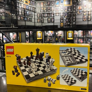 Siin - سين LEGO chess set (40174) gallery