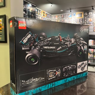 Siin - سين Mercedes-AMG F1 W14 E Performance LEGO set gallery