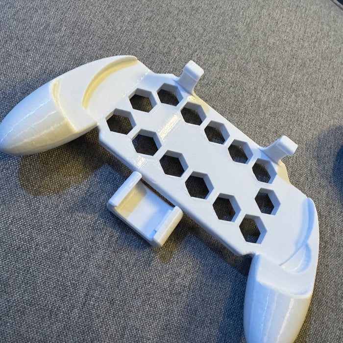 Siin - سين 3d printing Grip/ accessory for PSP2000 & 3000 