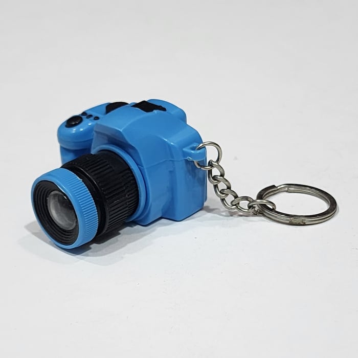 Siin - سين Mini camera keychain 