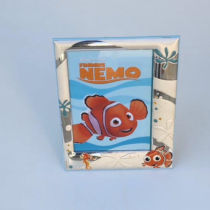 Siin - سين Disney nemo picture art decoratd ديزني