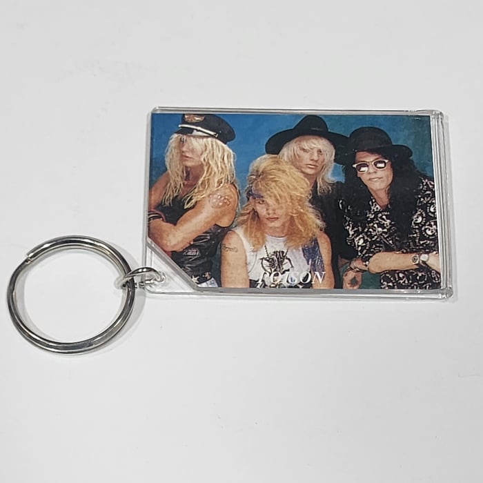 Siin - سين Poison band keychain 80s vintage rock