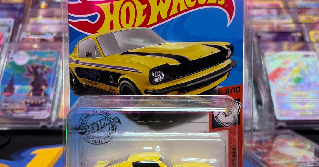 Siin - سين HOTWHEELS YELLOW CUSTOM RARE