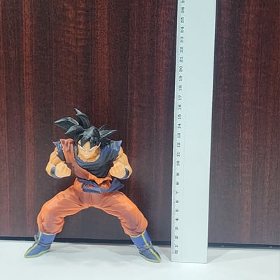 Siin - سين Dragon ball son Goku figure  دراغون يول 