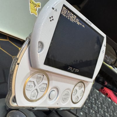 Siin - سين Sony psp go modded 128gb, usb charger, new screen