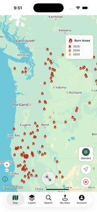 Forayz app showing wildfire burn perimeters across Washington and Oregon