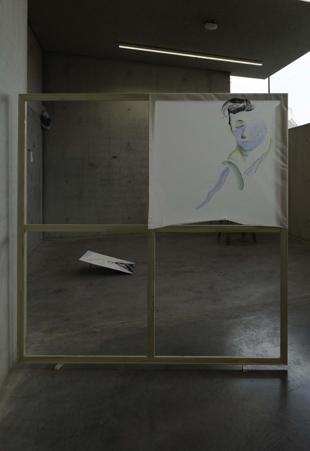 Fleeting experiences in stillness