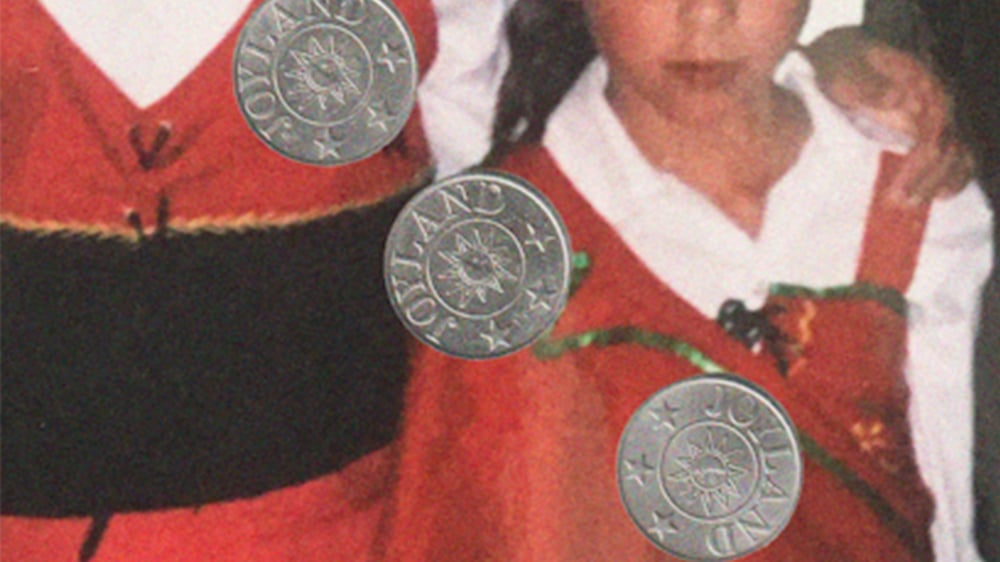 Deixem Passar (it favors the house)