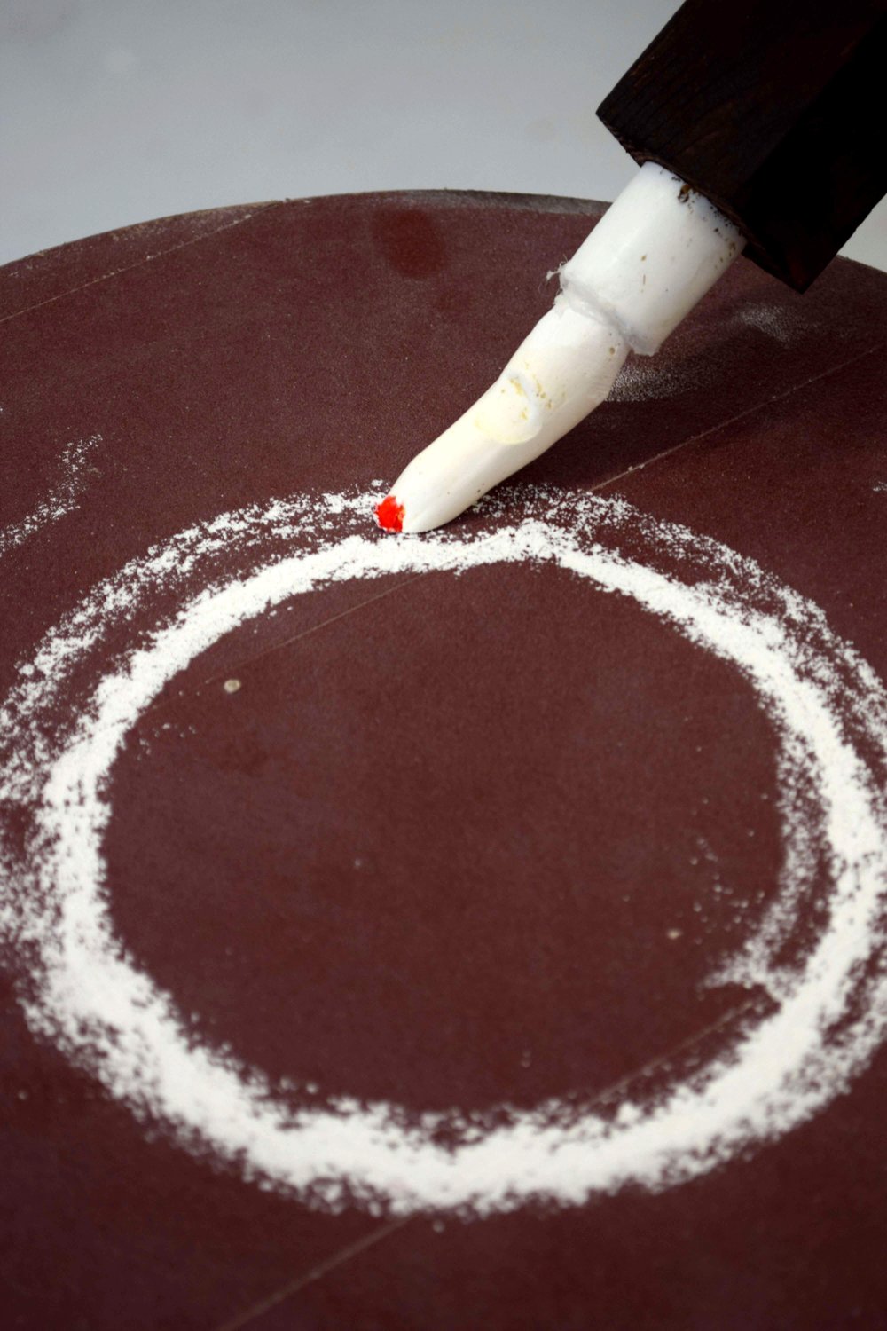 Shadows of Critique: The Burden of Public Objectification