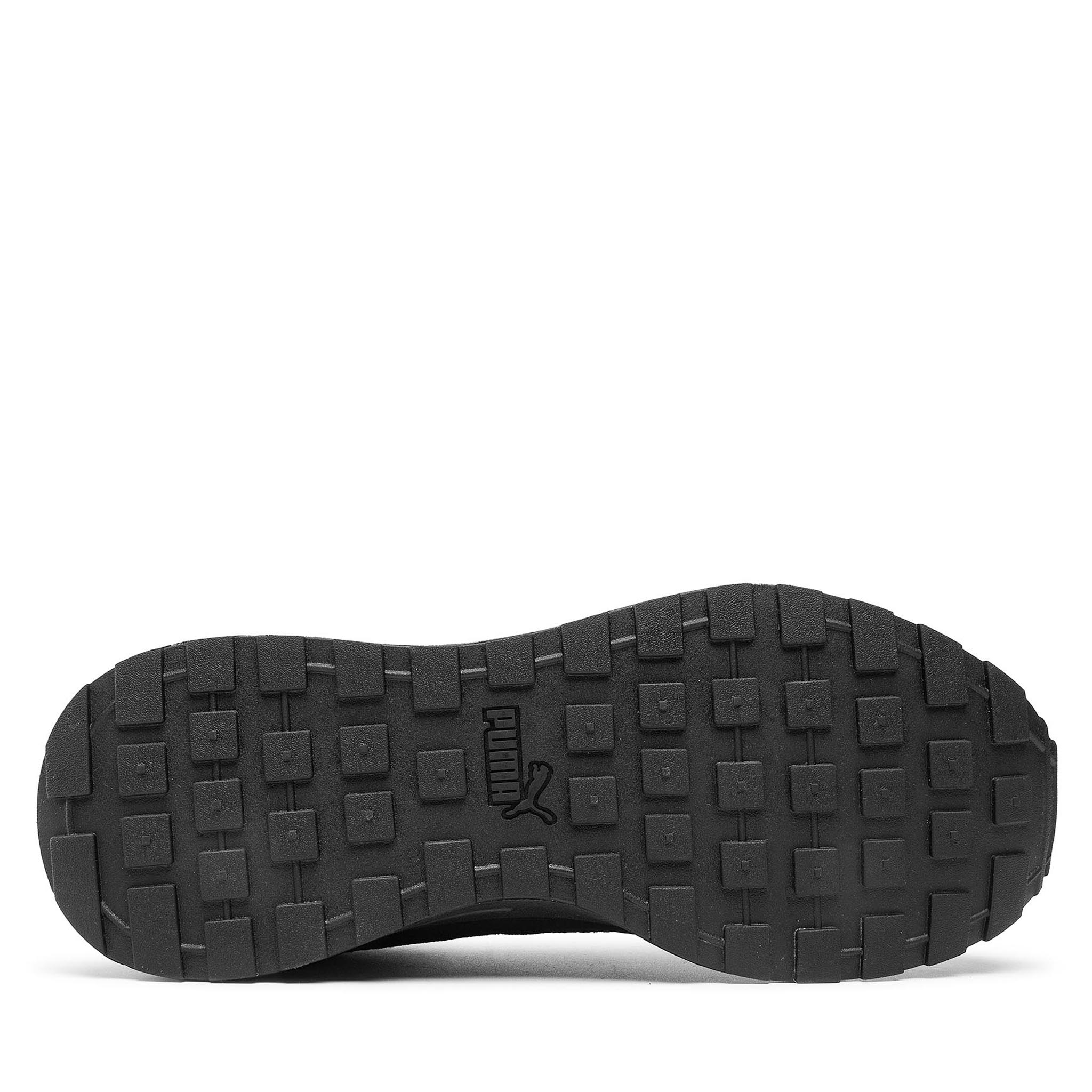 Sneakersy
