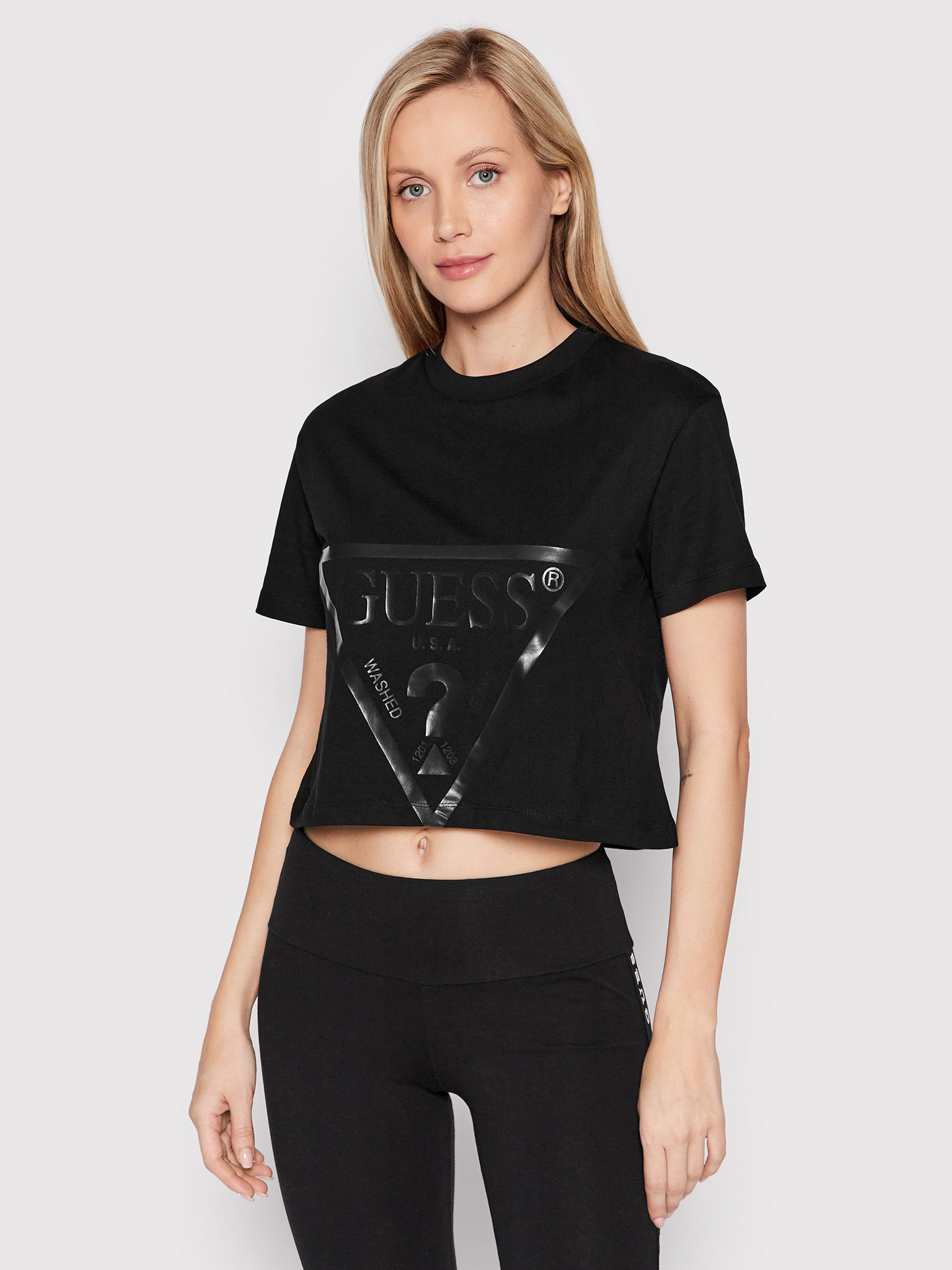 GUESS V2YI06 K8HM0 Czarny