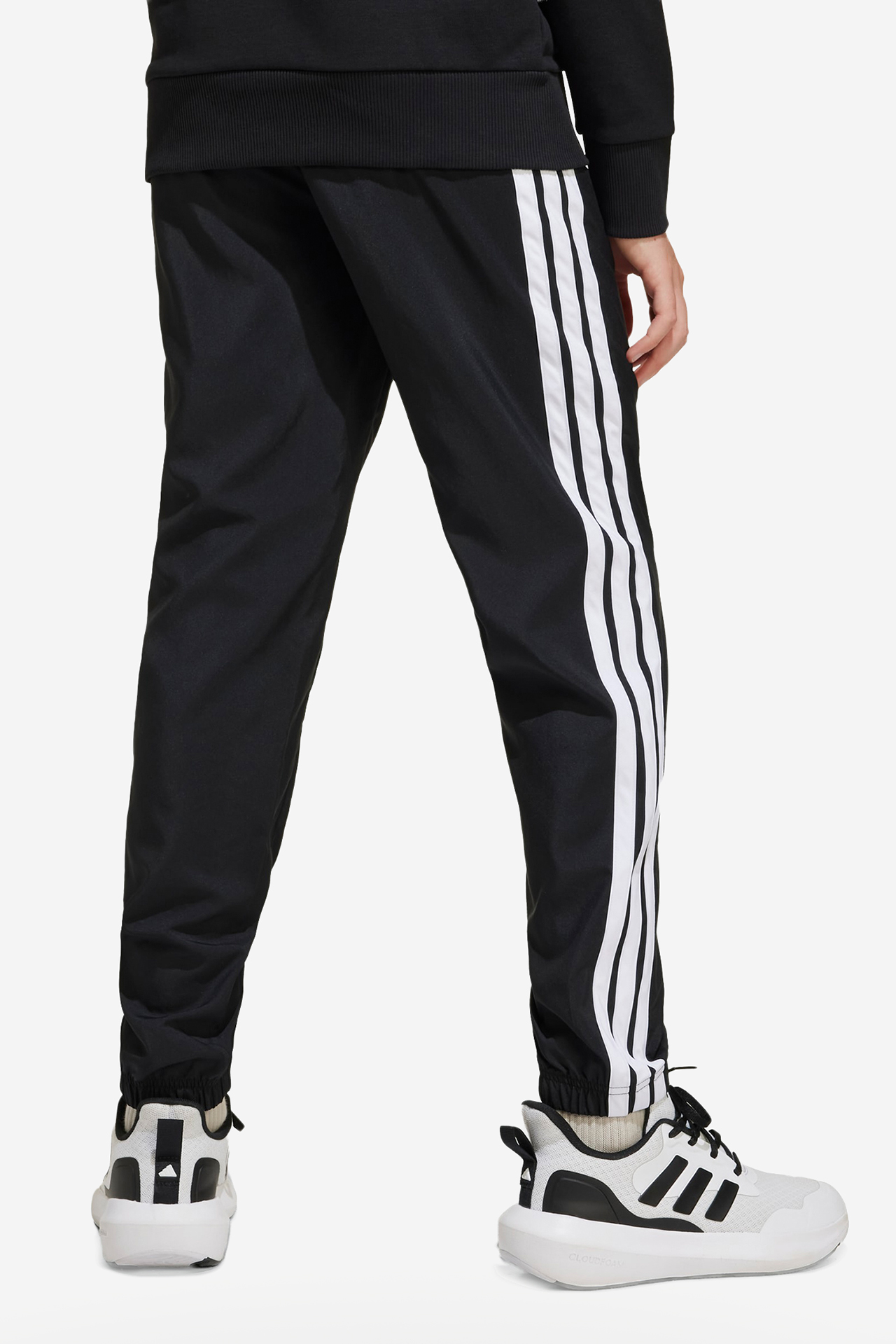 Spodnie adidas Sportswear Essentials Climacool JD6500 Czarny