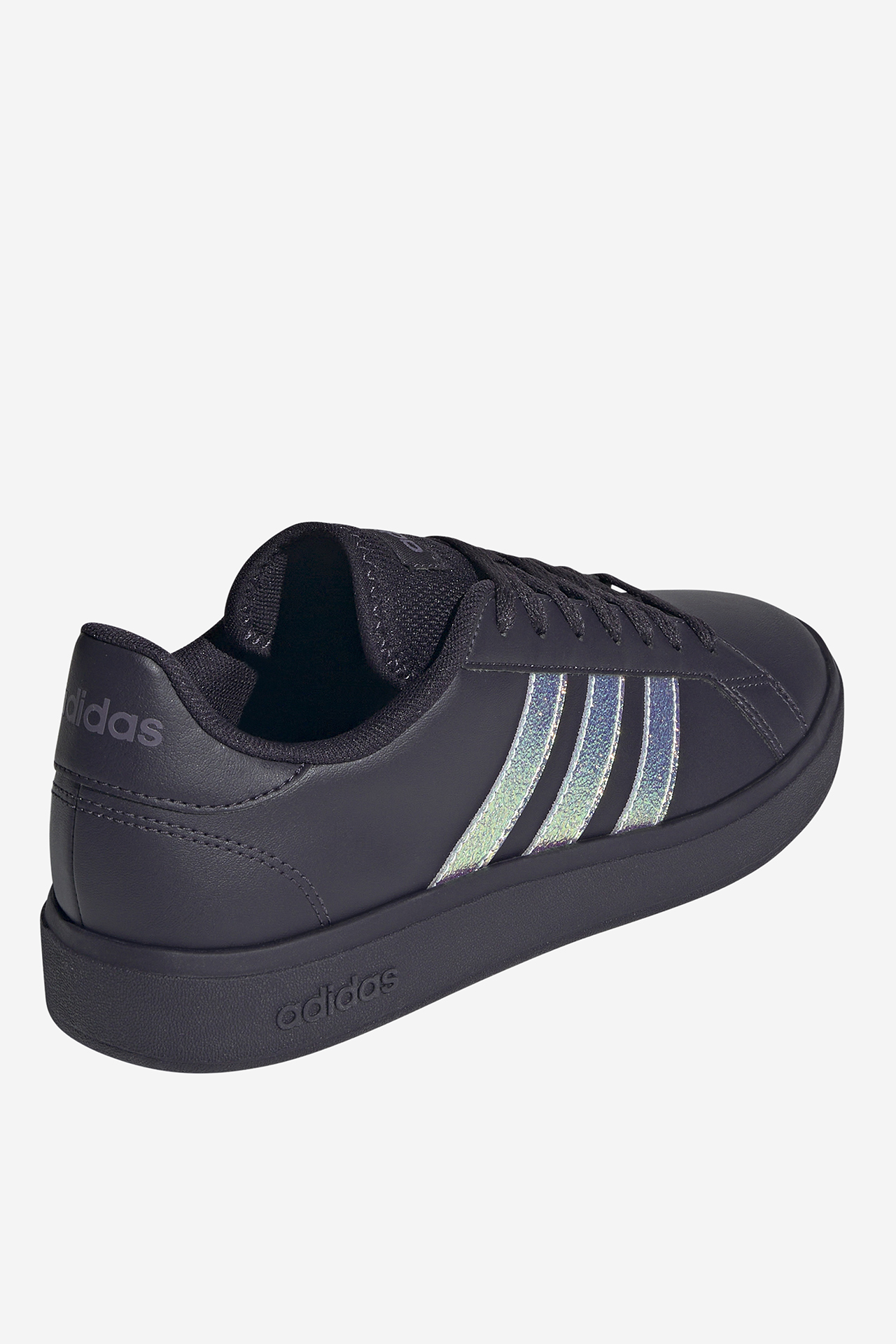 Sneakersy
