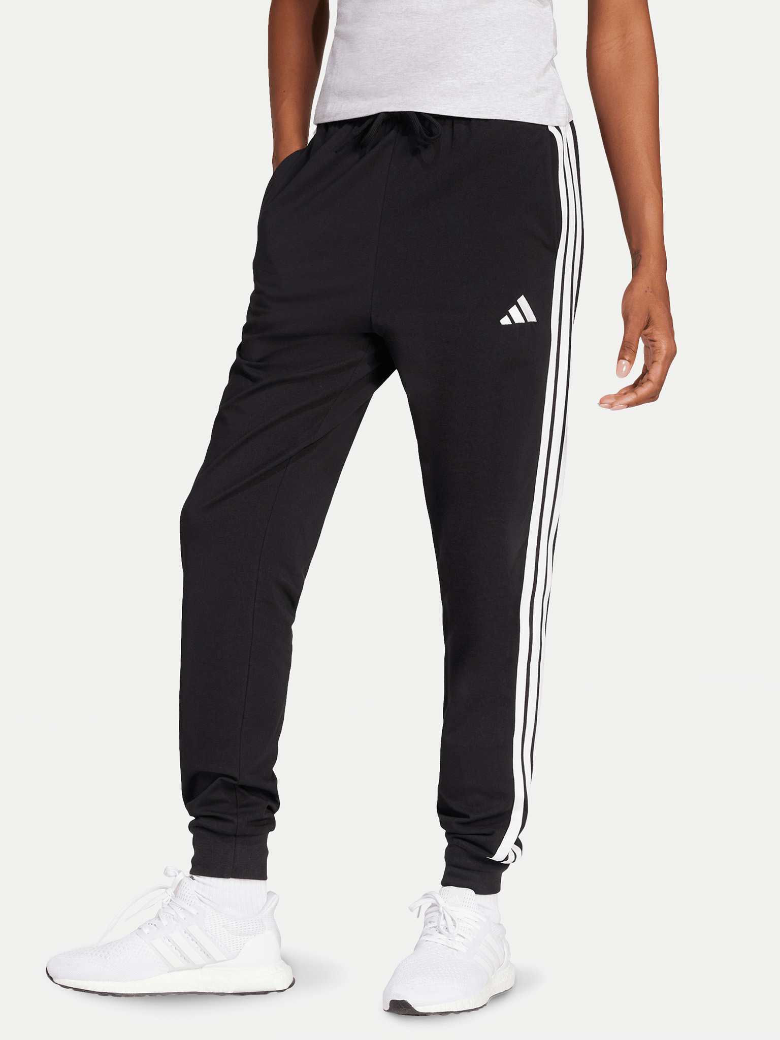 Spodnie adidas JD0896 Czarny
