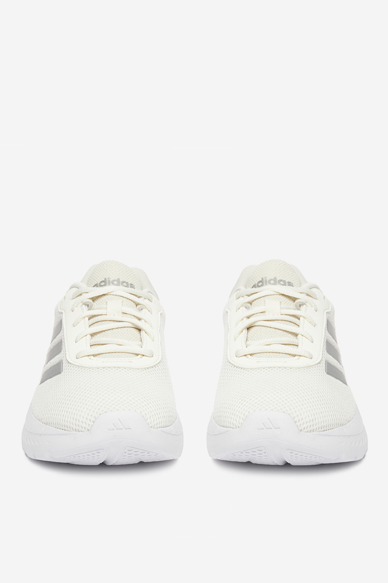Sneakersy