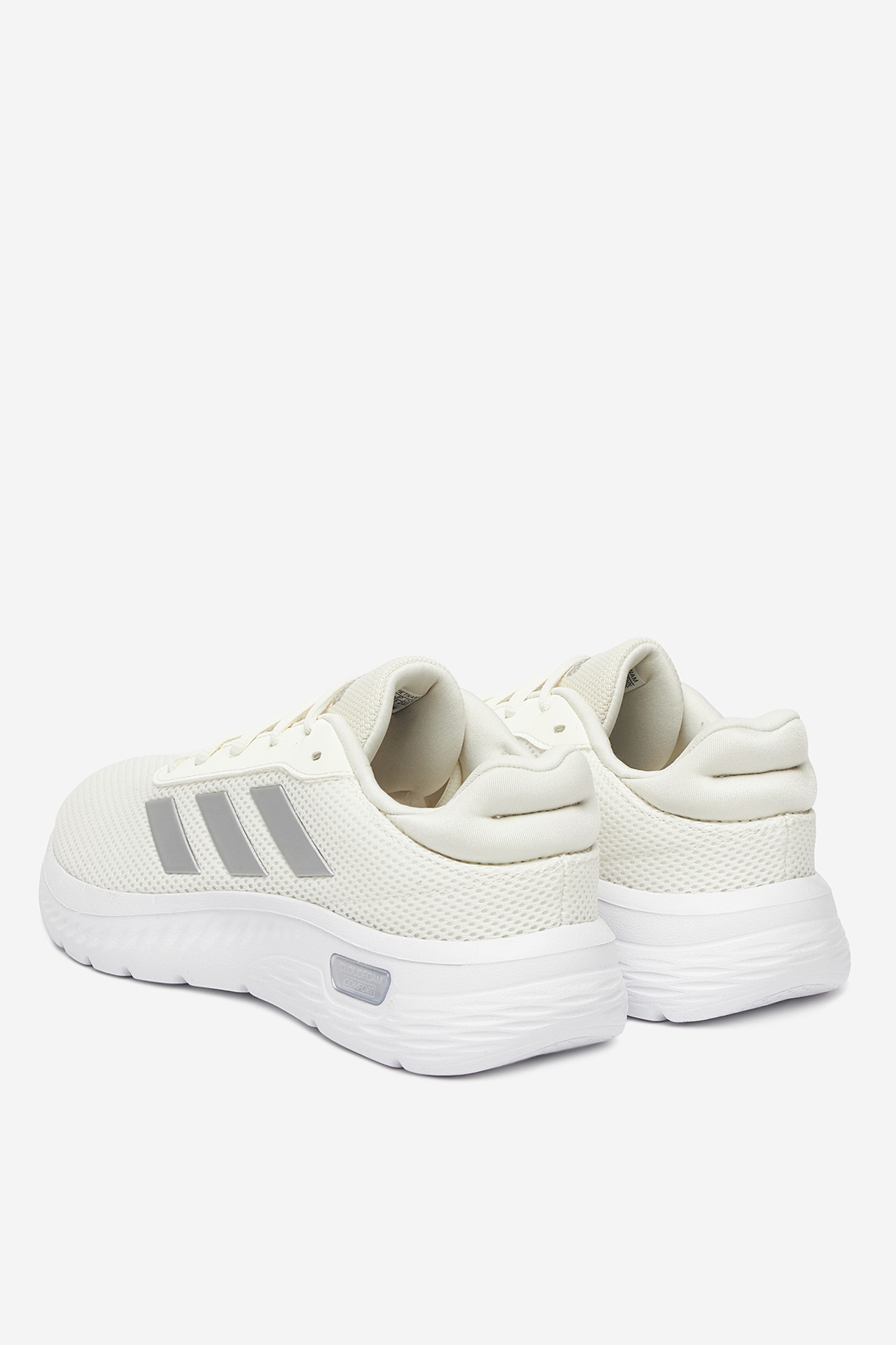 Sneakersy