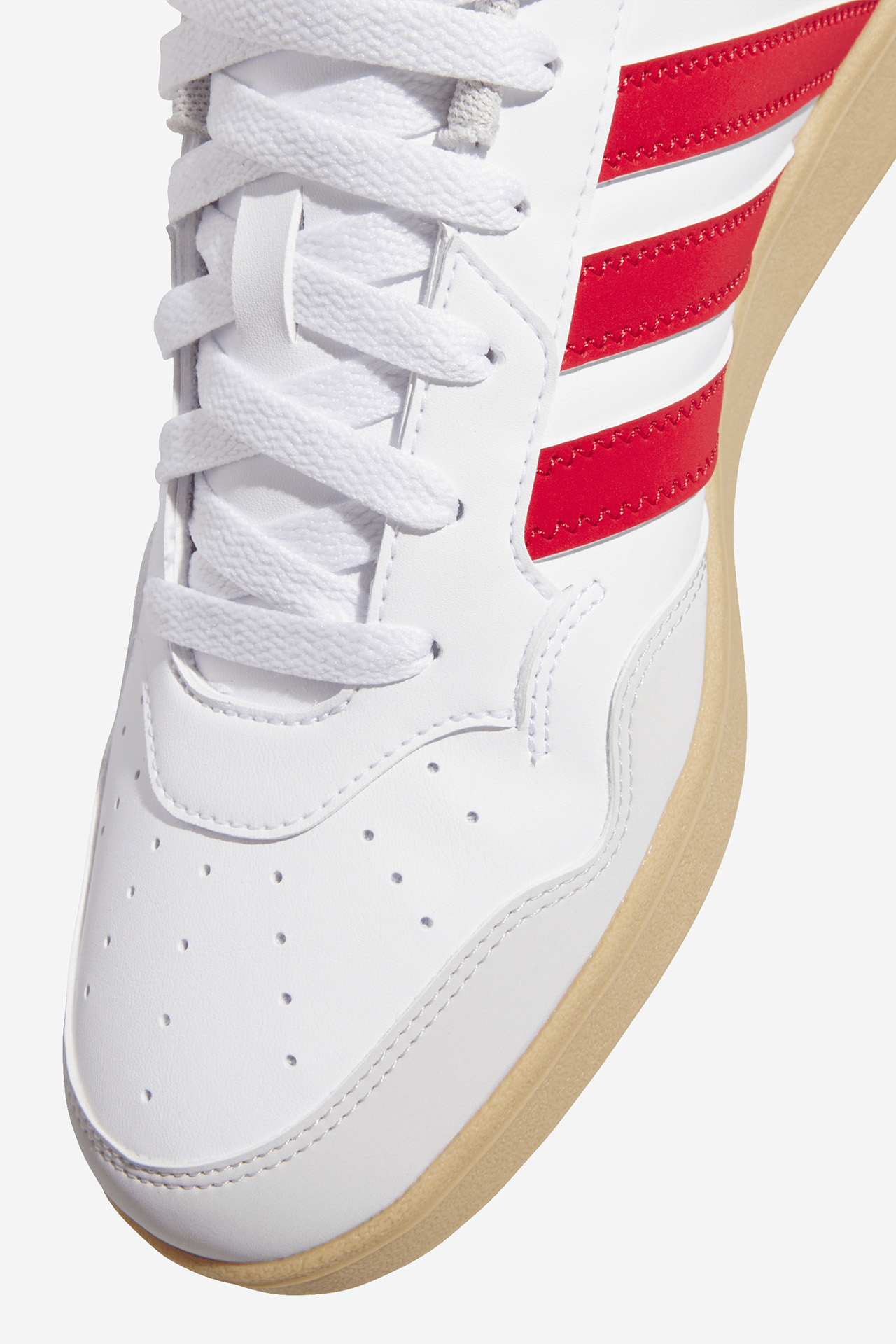 Sneakersy