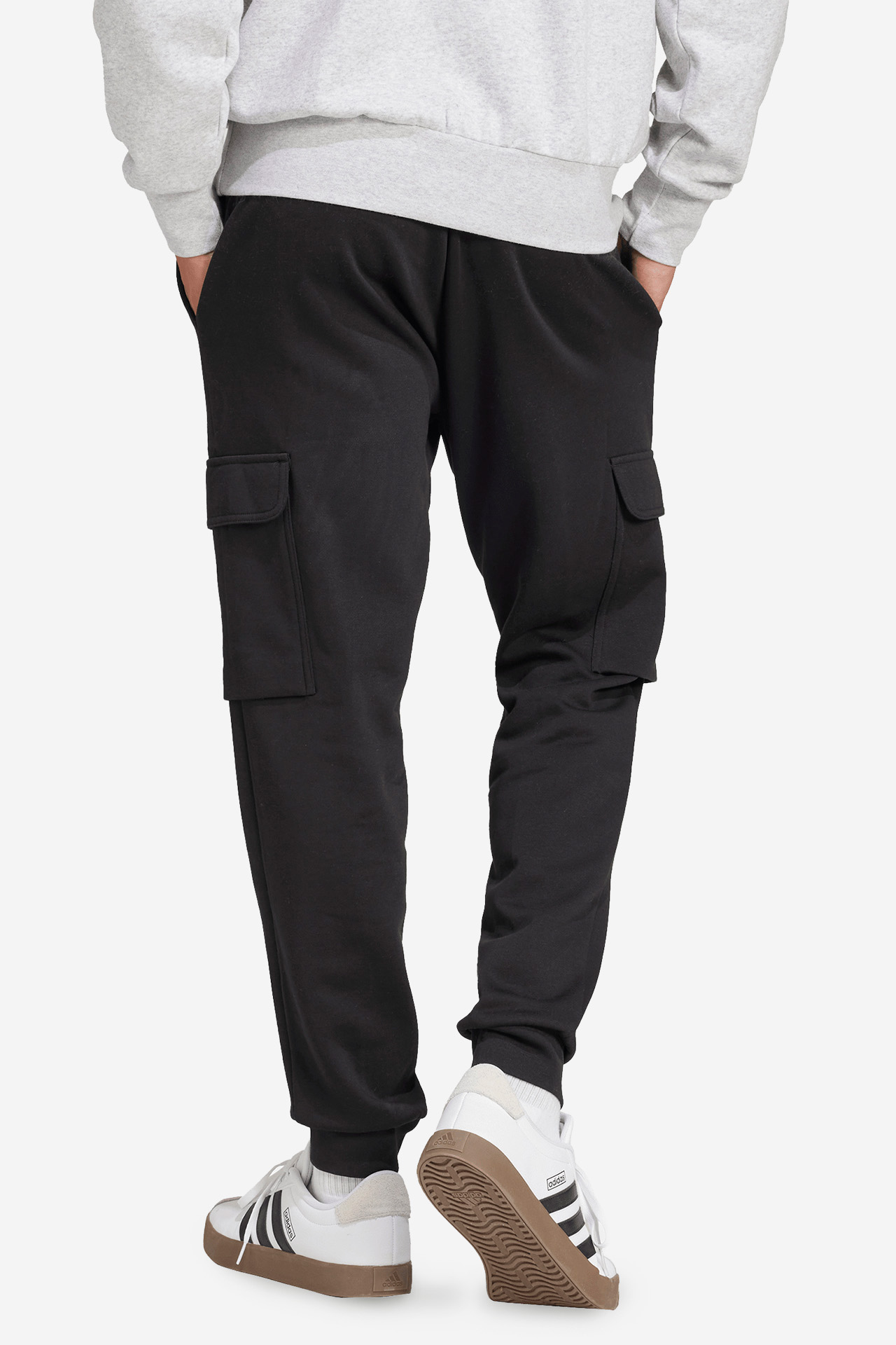 Spodnie adidas JE3820 Czarny